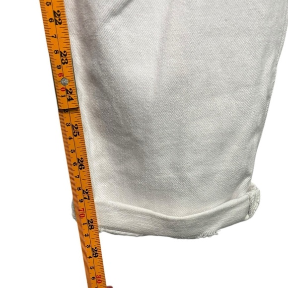 Pistola Presley Distressed High Rise Relaxed Roller Jean White 27 NWT - Picture 10 of 12